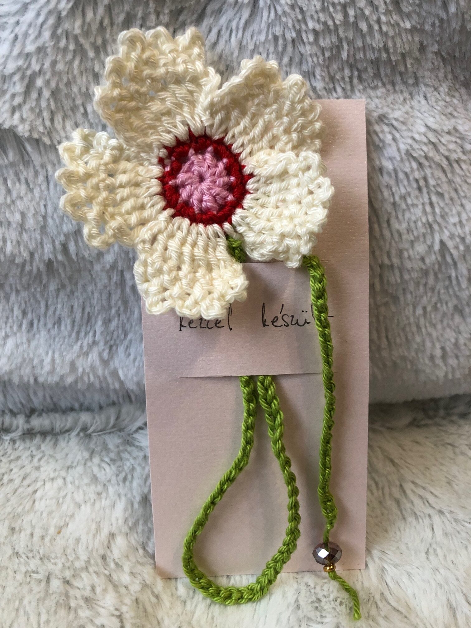 Horgolt könyvjelző